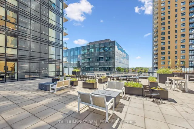 Additional image 31 of 100 Garment St Unit 902