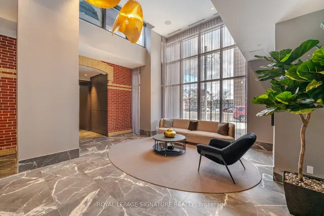 Additional image 31 of 286 Main St Unit 910