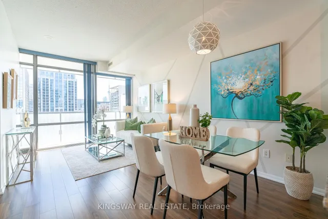 Additional image 15 of 38 Grenville St Unit 2706