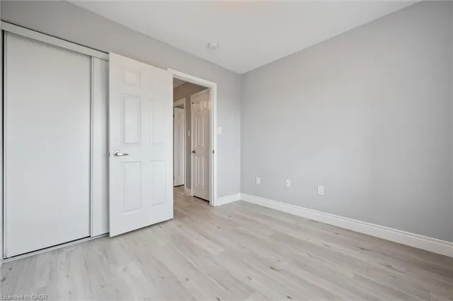 Additional image 18 of 99 Glenvista Dr