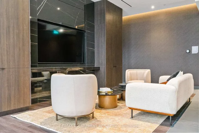 Additional image 49 of 11 Yorkville Ave Unit 2113