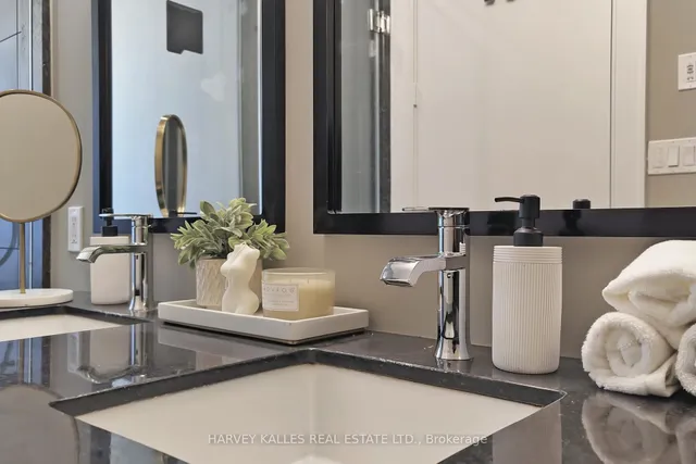 Additional image 26 of 29 Queens Quay Unit 813