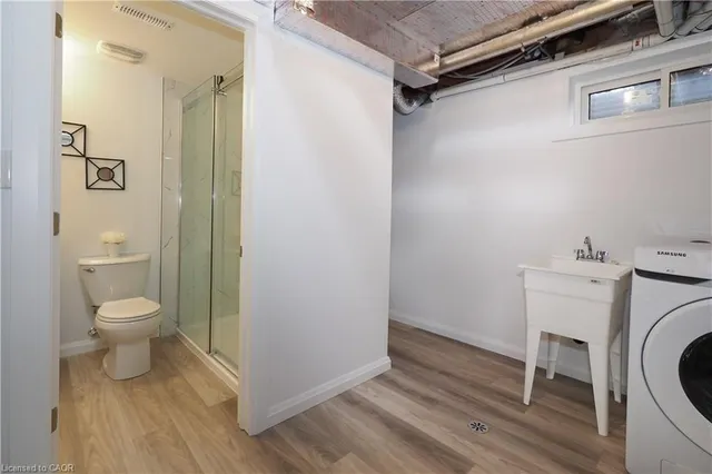 Additional image 40 of 50 Westmount Rd Unit 8