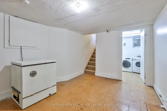 Additional image 25 of 52 Craighurst Ave