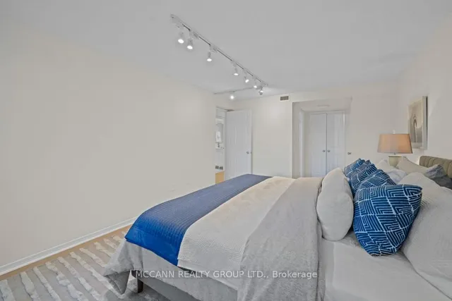 Additional image 25 of 360 Bloor St Unit 301