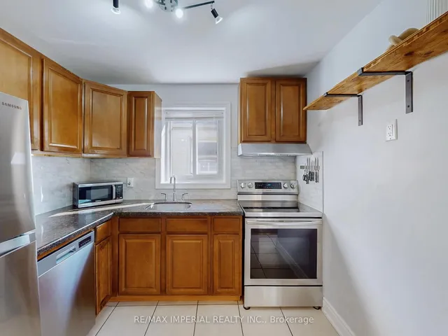 Additional image 12 of 598 Ridelle Ave