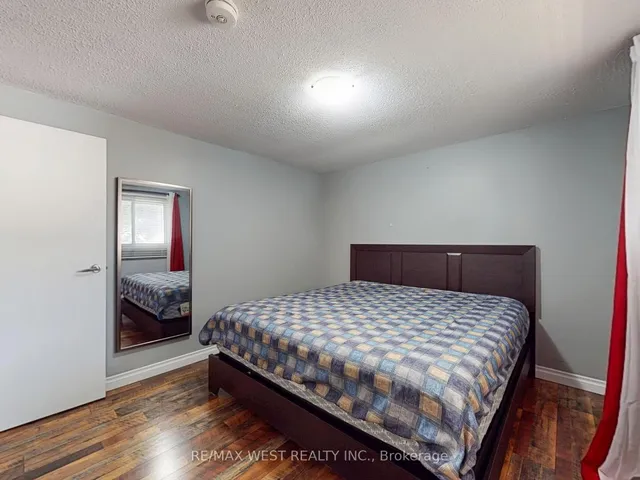 Additional image 19 of 187 Broken Oak Cres