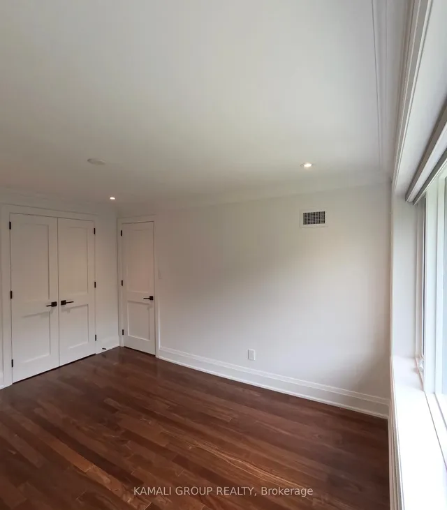 Additional image 23 of 77 Hove St