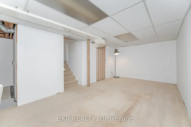 Additional image 15 of 125 Hollyberry Tr