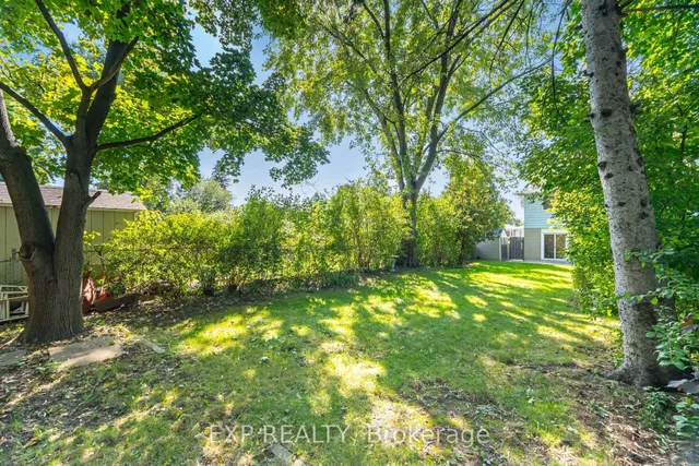 Additional image 22 of 125 Hollyberry Tr