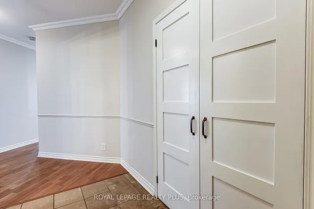 Additional image 6 of 980 Yonge St Unit 715