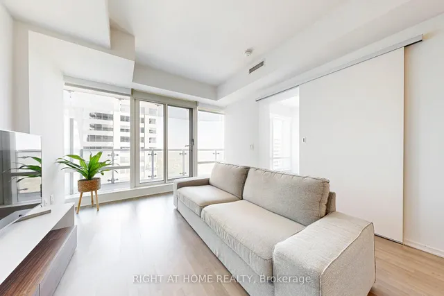 Additional image 13 of 1 Bloor St Unit 3312