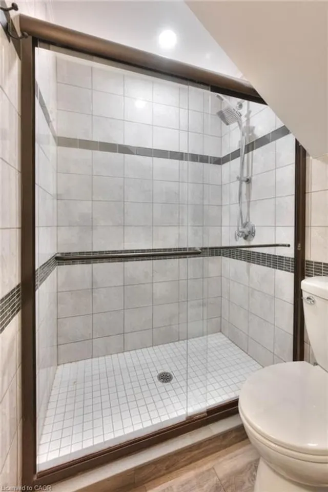 Additional image 26 of 31 Andrew St