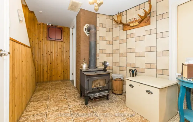 Additional image 25 of 62 Allenby Ave