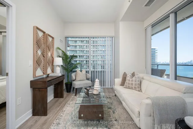 Additional image 12 of 30 Shore Breeze Dr Unit 916