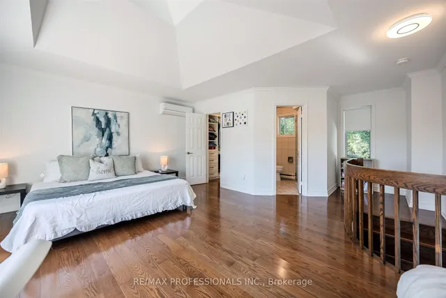 Additional image 19 of 16 Monet Ave