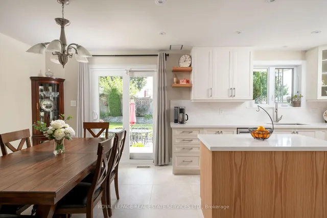 Additional image 14 of 15 Westroyal Rd