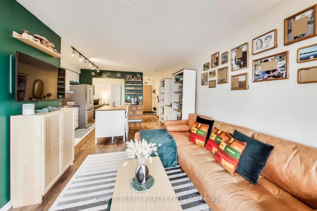 Additional image 5 of 38 Joe Shuster Way Unit 723