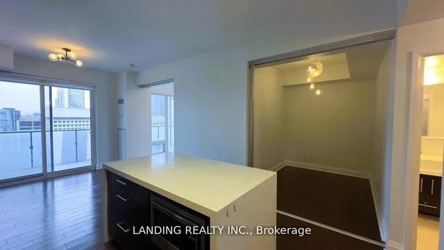 Additional image 12 of 65 St. Mary St Unit 2608