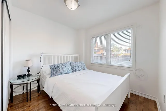 Additional image 35 of 12 Pringdale Gardens Circ