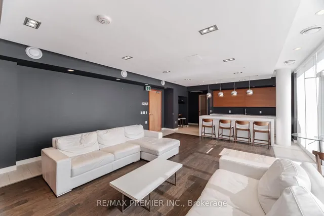 Additional image 36 of 2800 KEELE St Unit TH 107