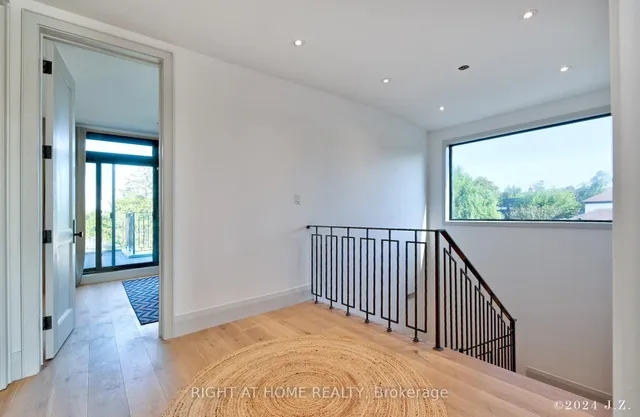 Additional image 31 of 521 Atlas Ave