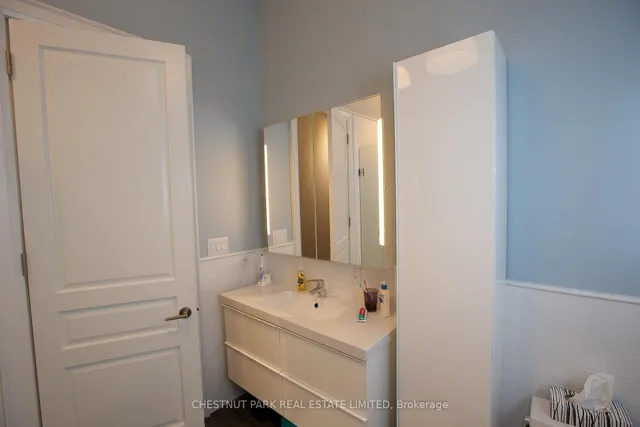 Additional image 6 of 251 High Park Ave