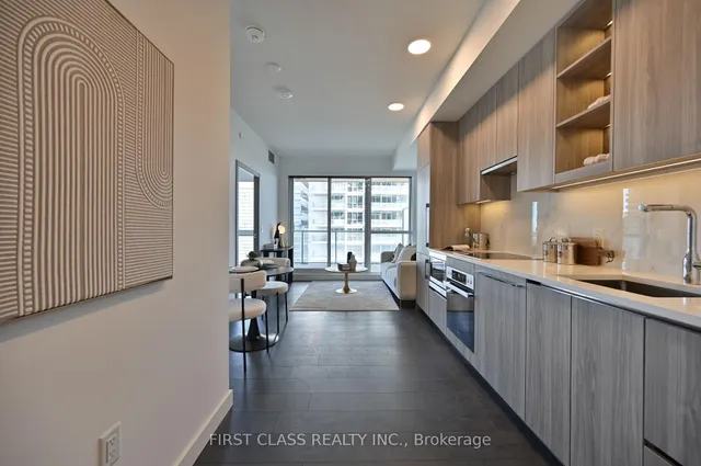 Additional image 6 of 27 McMahon Dr Unit 1915