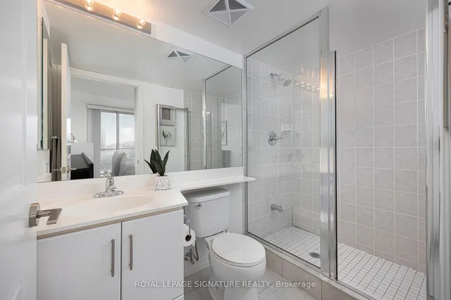 Additional image 15 of 30 Herons Hill Way Unit 711