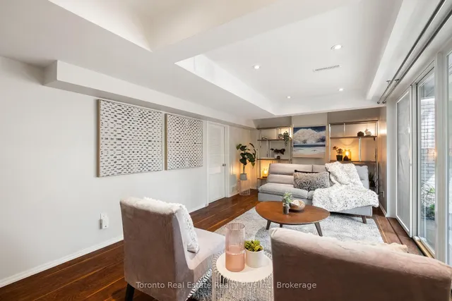 Additional image 27 of 29 Anvil Millway