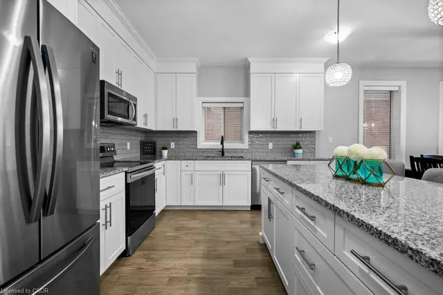 Additional image 5 of 904 Chapel Hill Crt