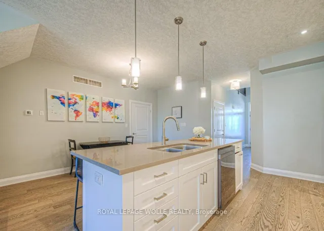 Additional image 12 of 286 Tall Grass Cres