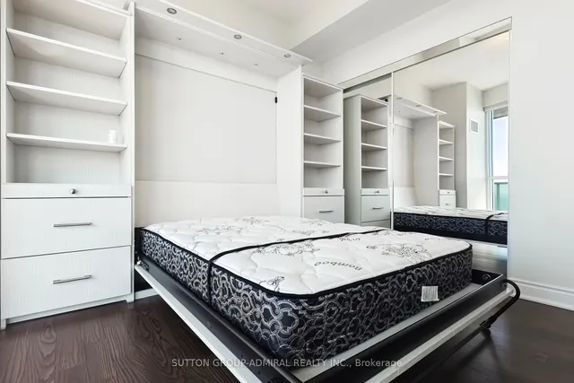 Additional image 19 of 80 Marine Parade Dr Unit 2602