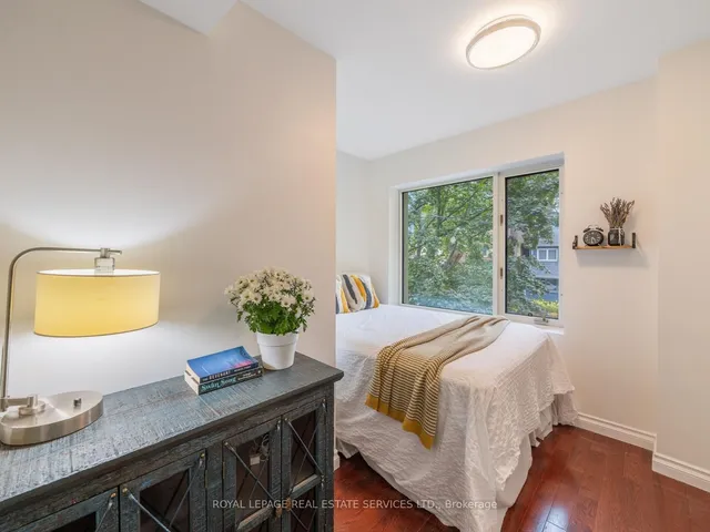 Additional image 17 of 490 Windermere Ave