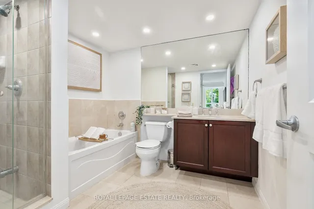 Additional image 27 of 900 Mount Pleasant Rd Unit 313