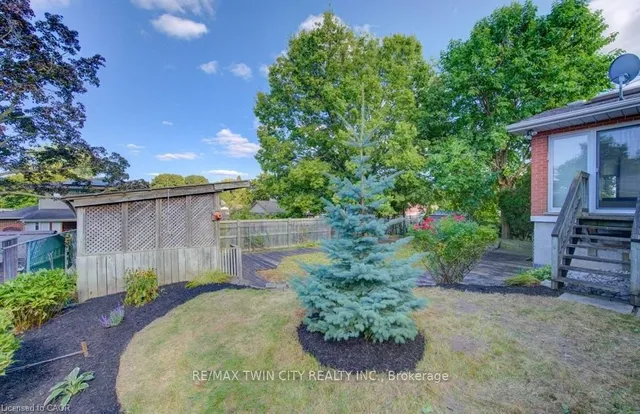 Additional image 48 of 12 Old York Cres