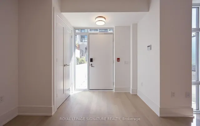 Additional image 7 of 10 In On The Park Dr Unit 105