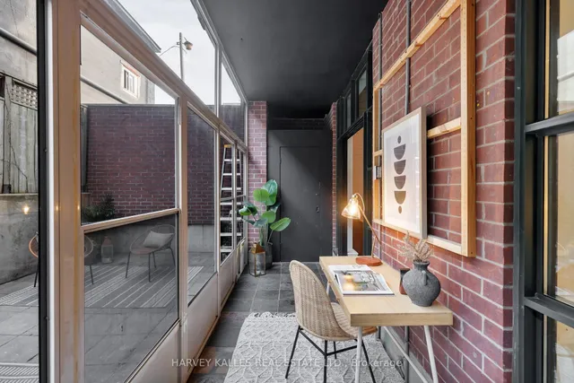 Additional image 13 of 901 Queen St Unit 105