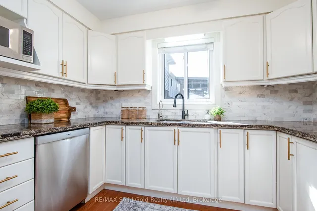 Additional image 13 of 271 Newbury Dr