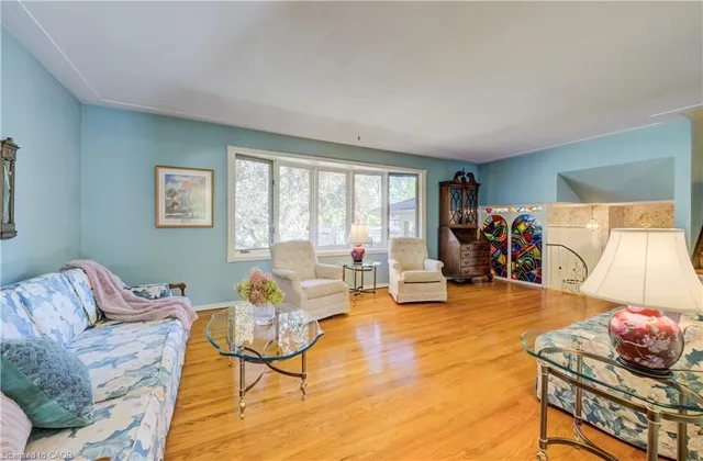 Additional image 5 of 15 Buttonwood Dr