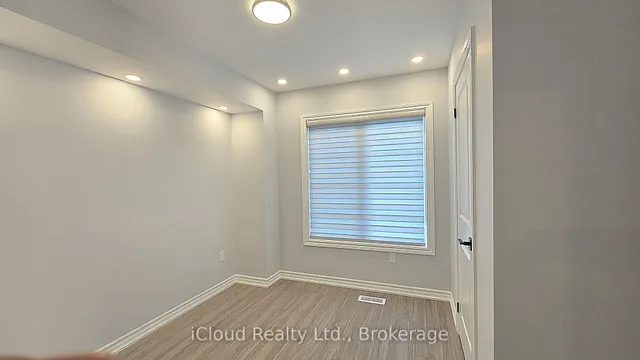 Additional image 10 of 43 Mantello Dr