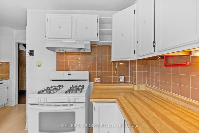 Additional image 11 of 47 Mortimer Ave