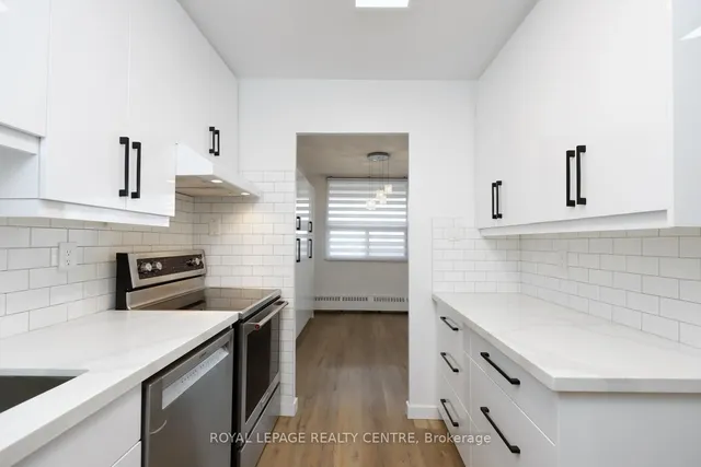 Additional image 4 of 551 The West Mall Unit 605