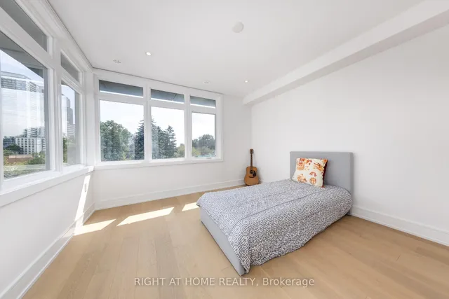 Additional image 21 of 36B Churchill Ave