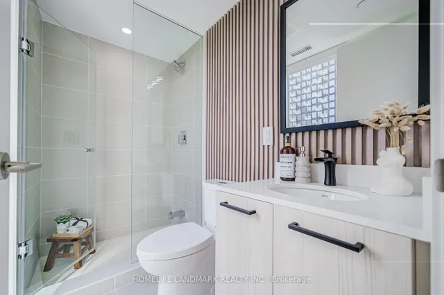 Additional image 11 of 65 Mutual St Unit 2001