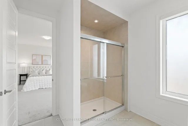 Additional image 31 of 43 William Nador St