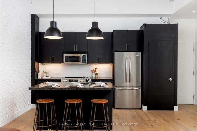 Additional image 21 of 901 Queen St Unit 105