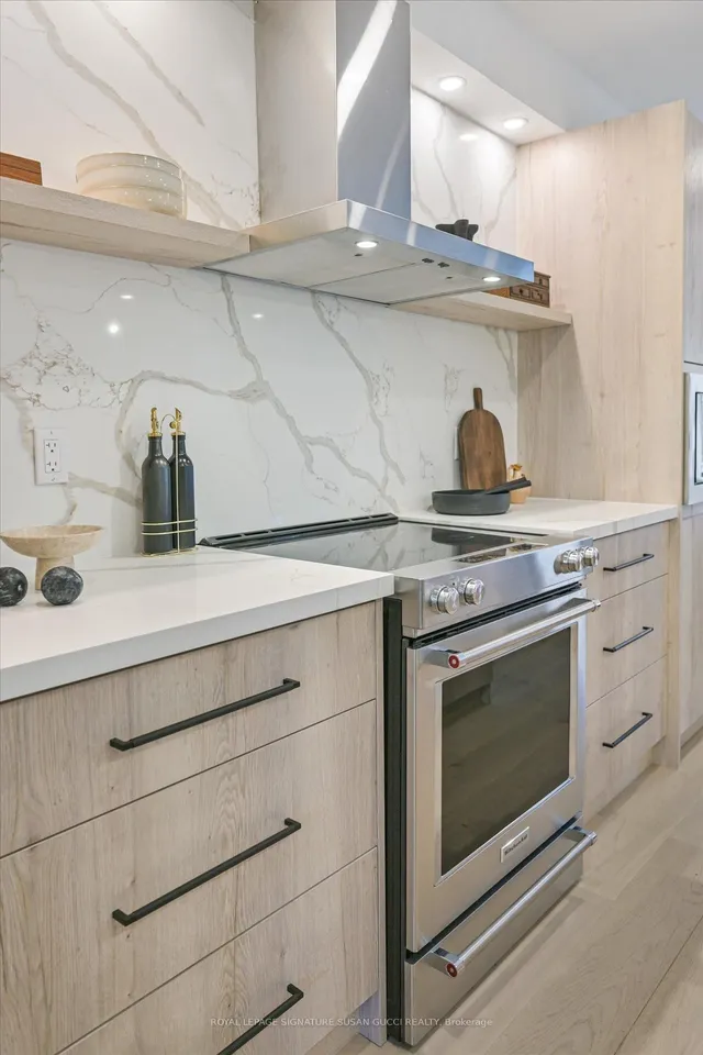 Additional image 14 of 238 Coleridge Ave