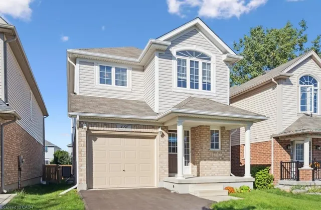 Additional image 2 of 416 Beaumont Cres