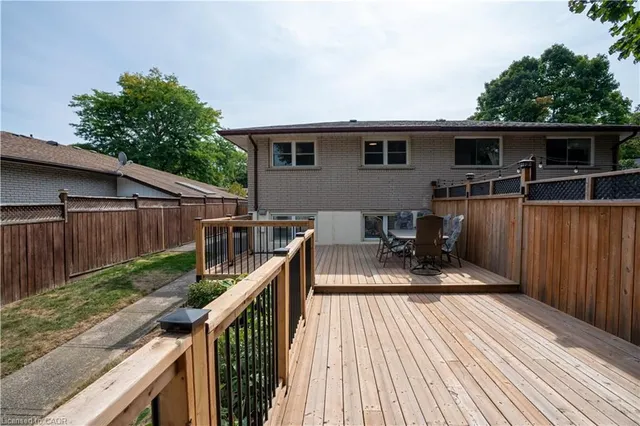 Additional image 34 of 12 Shea Cres